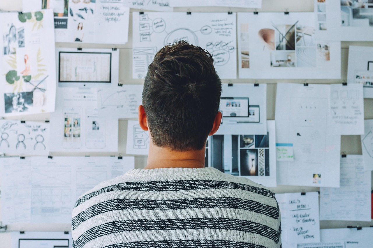 discover a premier startup incubator offering expert mentorship, networking opportunities, and resources to accelerate your business growth and innovation.