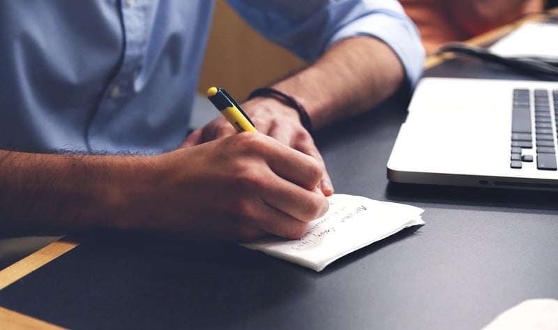 When Should a Startup Pivot Its Business Model? Key Signs