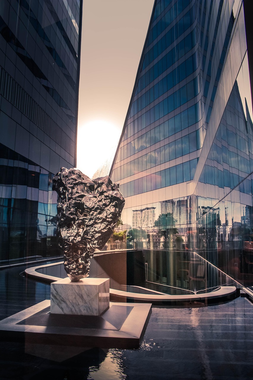 How to become an entrepreneur in 2025: steps, skills, and tips for success